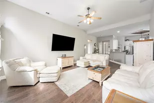 1004 Dover Heights Trail, Mansfield, TX 76063 - Photo 16