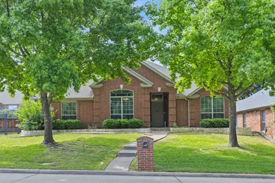 1004 Dover Heights Trail, Mansfield, TX 76063 - Photo 2
