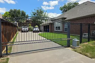 1004 Dover Heights Trail, Mansfield, TX 76063 - Photo 2