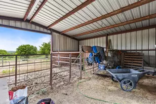 418 S Broadway St, Meridian, TX 76665 - Photo 6