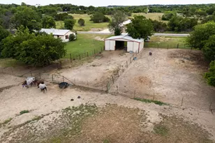 418 S Broadway St, Meridian, TX 76665 - Photo 18