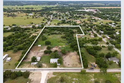 418 S Broadway Street, Meridian, TX 76665 - Photo 2