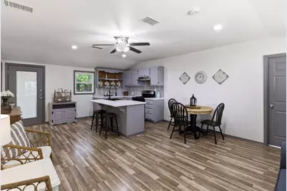 10015 Shoreline Drive, Wills Point, TX 75169 - Photo 6