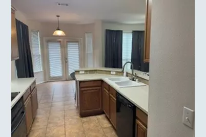 1740 Hidden Brook Drive, Grand Prairie, TX 75050 - Photo 2