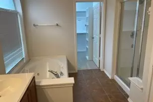1740 Hidden Brook Dr, Grand Prairie, TX 75050 - Photo 6