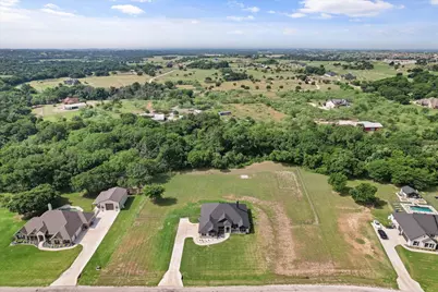 1052 Kessler Road, Weatherford, TX 76087 - Photo 38