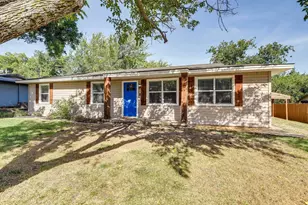 230 Davis Ave, Stephenville, TX 76401 - Photo 2