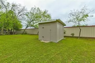 230 Davis Ave, Stephenville, TX 76401 - Photo 26