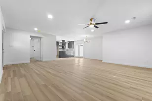 3022 Valwood Pkwy, Farmers Branch, TX 75234 - Photo 2