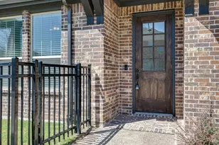 4801 Midnight Violet Wy, Arlington, TX 76005 - Photo 4