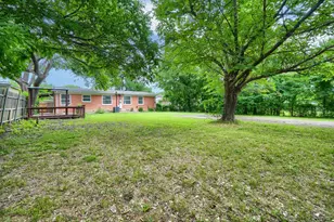10628 Benbrook Dr, Dallas, TX 75228 - Photo 30