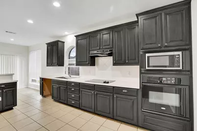 1107 Eastbrook Drive, Glenn Heights, TX 75154 - Photo 6