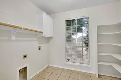 1107 Eastbrook Drive, Glenn Heights, TX 75154 - Photo 16