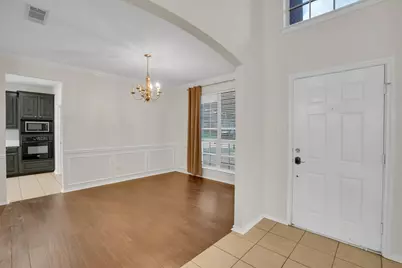 1107 Eastbrook Drive, Glenn Heights, TX 75154 - Photo 4