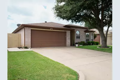 1363 Yorkshire Street #2, Fort Worth, TX 76134 - Photo 2