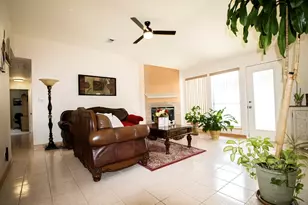 1363 Yorkshire St, Fort Worth, TX 76134 - Photo 4