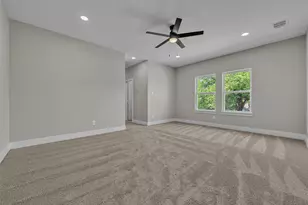 225 NW 16th St, Grand Prairie, TX 75050 - Photo 32