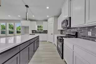 225 NW 16th St, Grand Prairie, TX 75050 - Photo 14