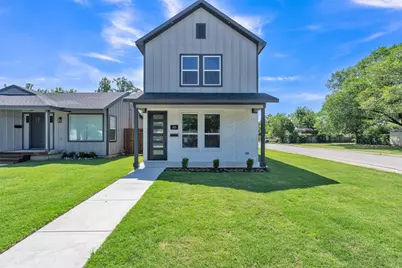 225 NW 16th Street, Grand Prairie, TX 75050 - Photo 2