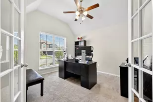 4604 Pentridge Dr, Fort Worth, TX 76036 - Photo 4