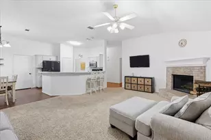 1822 Cancun Dr, Mansfield, TX 76063 - Photo 6