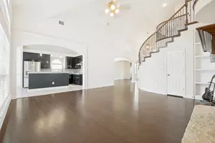 2919 Sendero, Grand Prairie, TX 75054 - Photo 8