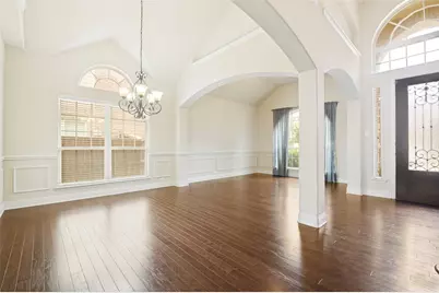 2919 Sendero, Grand Prairie, TX 75054 - Photo 2