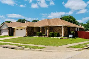 8300 O Hara Ln, Fort Worth, TX 76123 - Photo 2