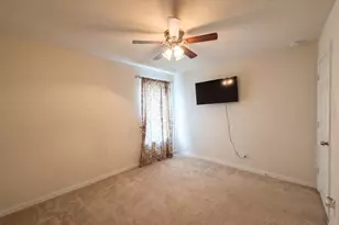 1435 Fleetwood Cove Dr, Grand Prairie, TX 75052 - Photo 26