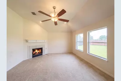 1435 Fleetwood Cove Drive, Grand Prairie, TX 75052 - Photo 6