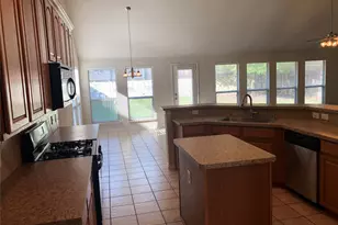 8304 Hitching Tr, McKinney, TX 75070 - Photo 4