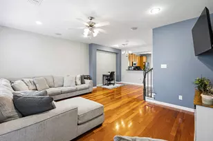 1530 Biltmore Ln, Irving, TX 75063 - Photo 8