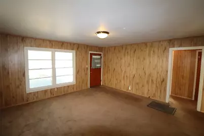 431 W Collins Street, Stephenville, TX 76401 - Photo 10