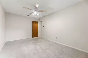 2502 Ashbury Dr, Arlington, TX 76015 - Photo 6