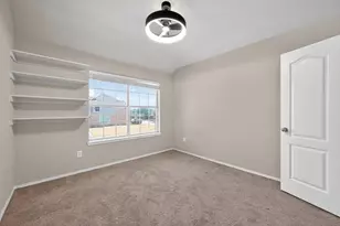 205 Lake Village Dr, McKinney, TX 75071 - Photo 12