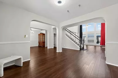 205 Lake Village Drive, McKinney, TX 75071 - Photo 6