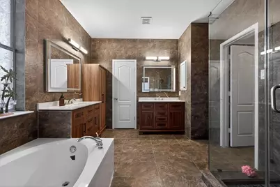 205 Lake Village Drive, McKinney, TX 75071 - Photo 4