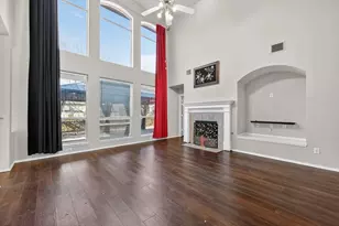 205 Lake Village Dr, McKinney, TX 75071 - Photo 2