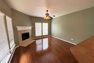 106 Constitution Dr, Euless, TX 76040 - Photo 8