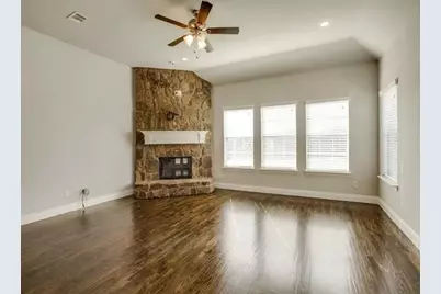 13485 Grayhawk, Frisco, TX 75033 - Photo 4