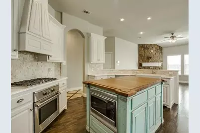 13485 Grayhawk, Frisco, TX 75033 - Photo 2