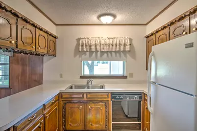 808 S Jefferson Street, Pilot Point, TX 76258 - Photo 10