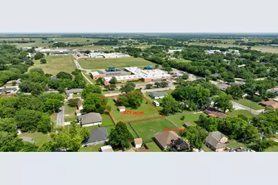 808 S Jefferson Street, Pilot Point, TX 76258 - Photo 6