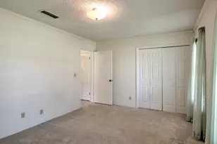 808 S Jefferson St, Pilot Point, TX 76258 - Photo 22