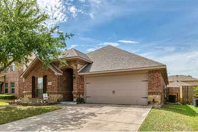 4945 Wild Oats Drive, Fort Worth, TX 76179 - Photo 2