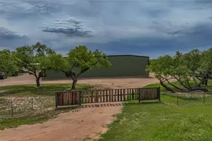 1250 County Rd 419, Rochelle, TX 76872 - Photo 36
