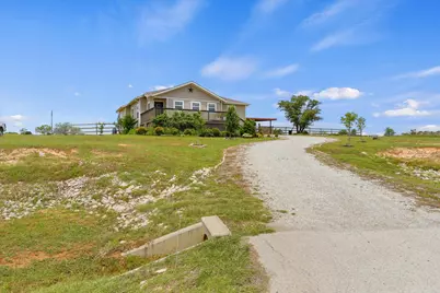 153 McCrae Lane, Boyd, TX 76023 - Photo 2
