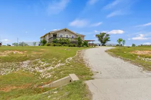 153 McCrae Ln, Boyd, TX 76023 - Photo 2