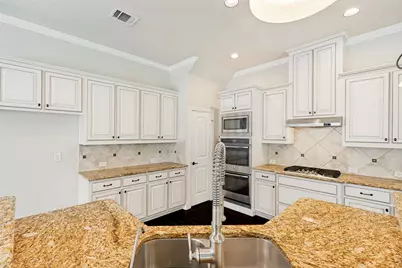 9504 National Pines Drive, McKinney, TX 75072 - Photo 6