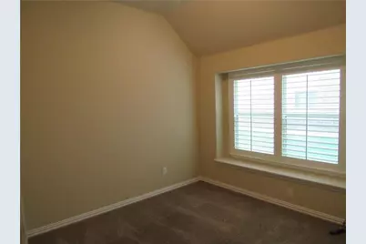 2289 Breeze Dale Path, Lewisville, TX 75056 - Photo 10